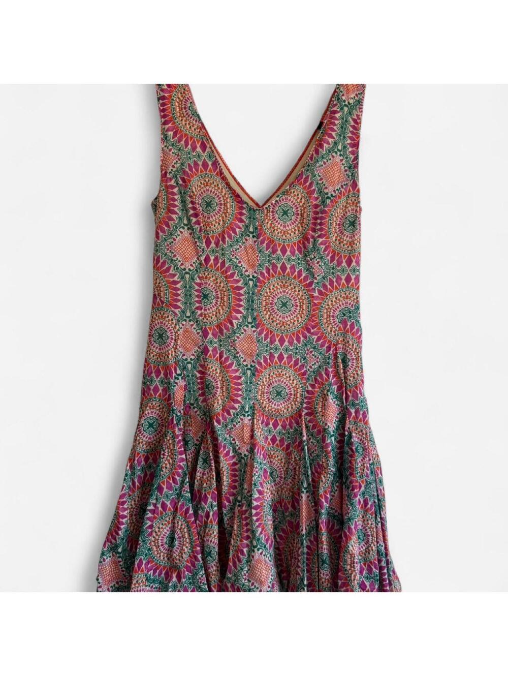 Anthropologie HD in Paris South Island Dress Womens 4 Cotton Pink Mandala Flare